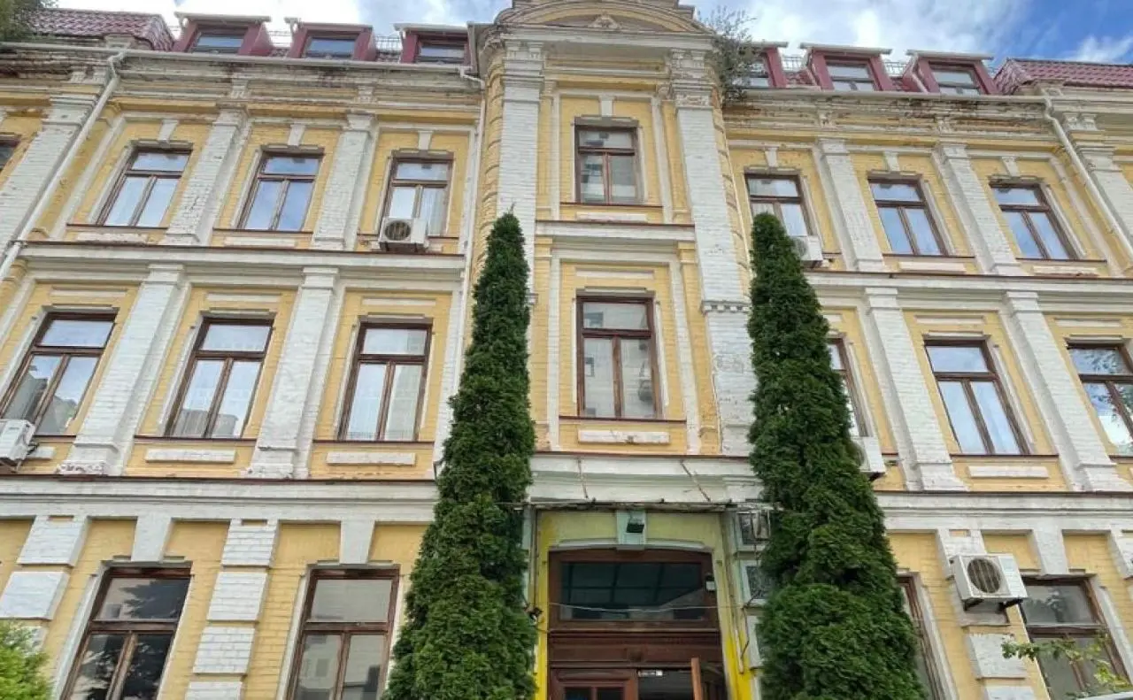 У Києві продали майновий комплекс Укрметротунельпроєкту на 70 млн гривень