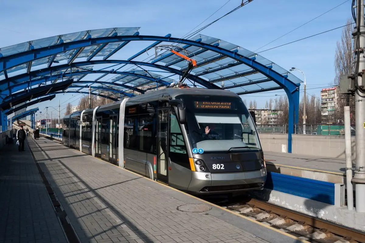 З 26 лютого у Києві частково відновлюють рух електротранспорту