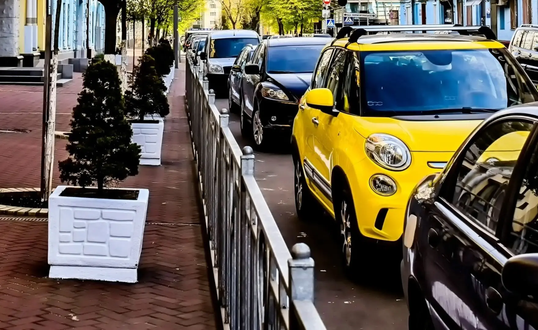 Як перевірити наявність вільних паркомісць у Києві: простий алгоритм для водіїв