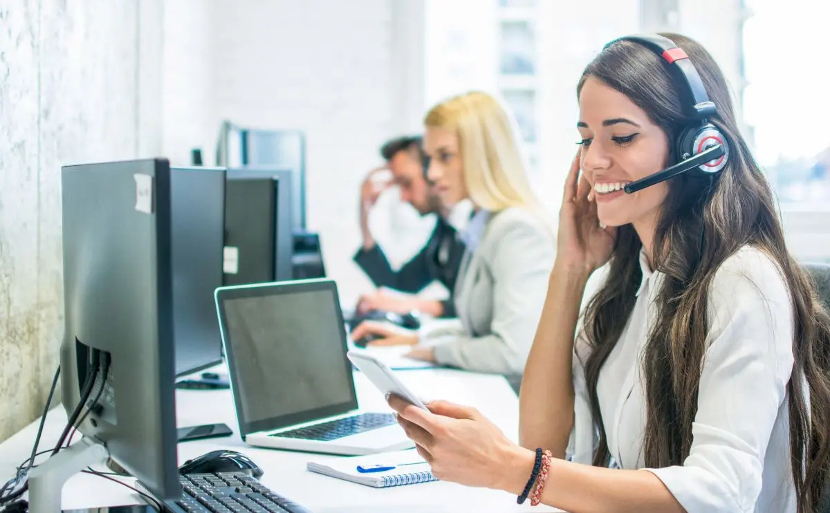 У Києві запрацювала нова кризова телефонна лінія психологічної підтримки