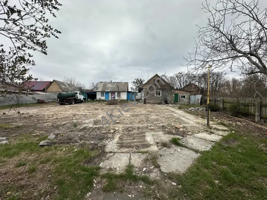 Продам Земельна ділянка з комунікаціями під будинок дуплекс дачу Фасад