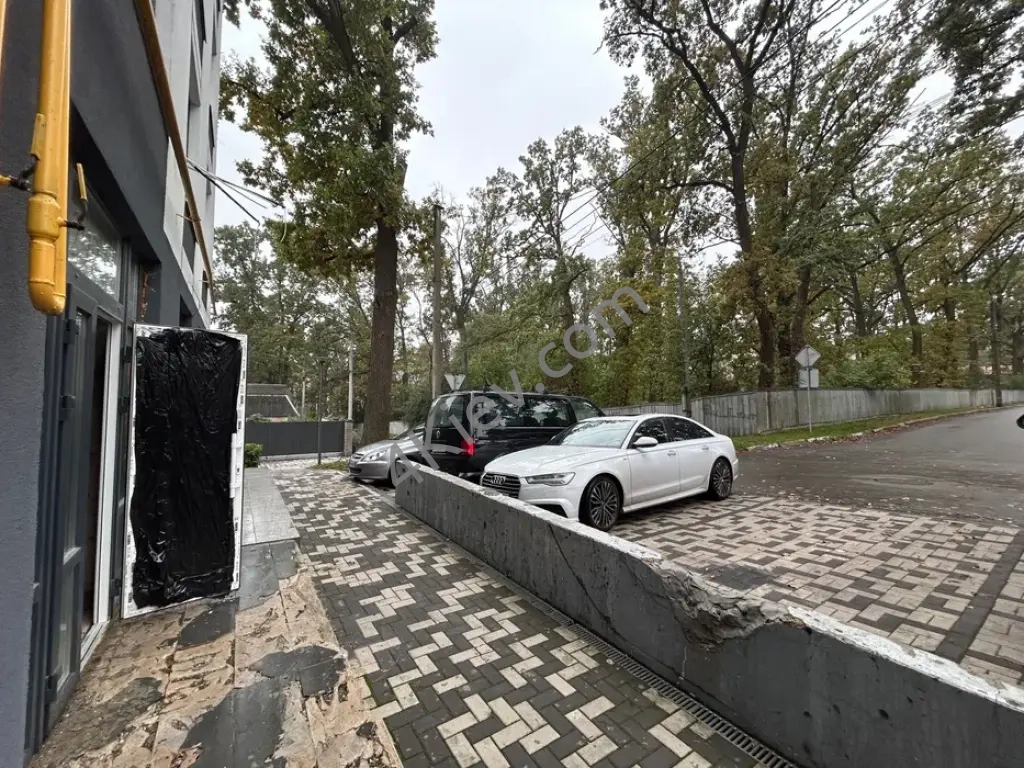 Виговського Терміново Офіс, Салон краси, Перукарня, Магазин