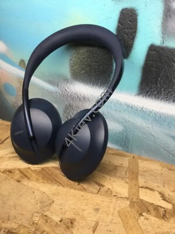 Bose Noise Cancelling Headphones 700