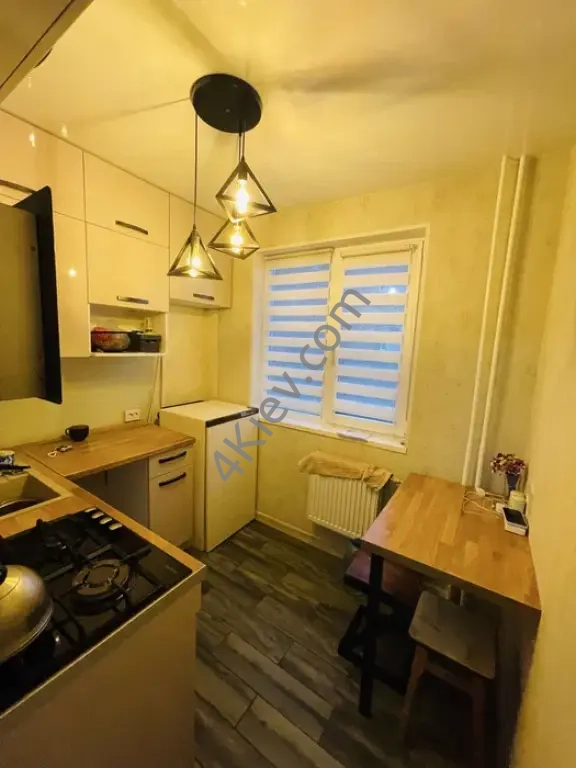 Продаж 3-х кімнатної квартири