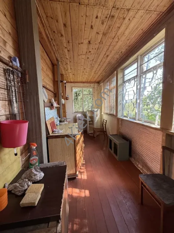 Будинок Дача. Поряд Бучанський парк