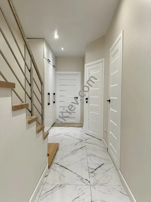 Продається ПРОСТОРИЙ дуплекс у самому серці Ірпеня!