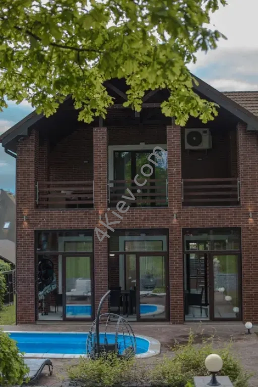 Оренда подобова будинку