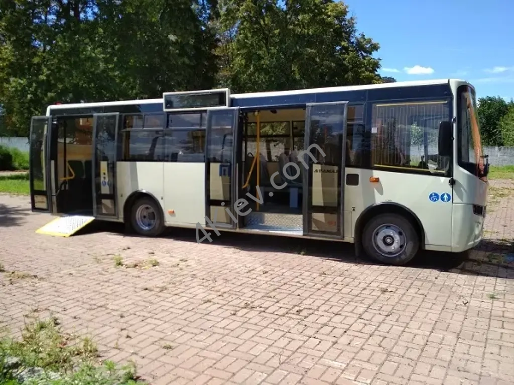 Автобус міський