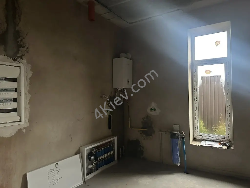 Продаж будинку в с. Шевченкове (Білогородка)