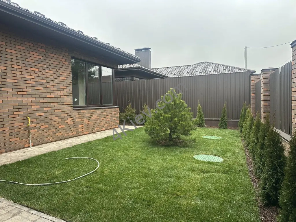 Продаж будинку в с. Шевченкове (Білогородка)