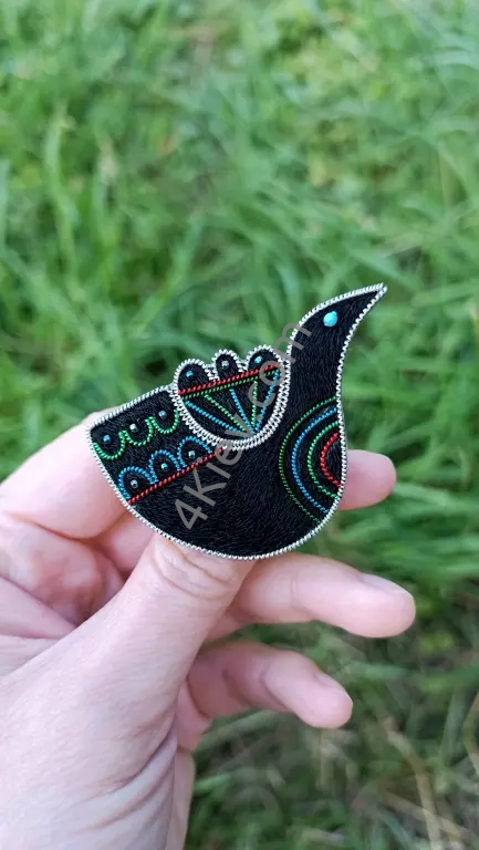 Брошка Пташка