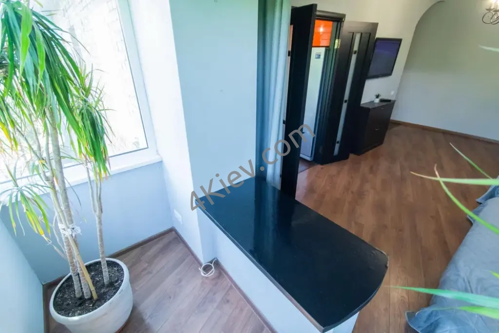 Оренда 3-кім квартири подобово Київ Вишневе