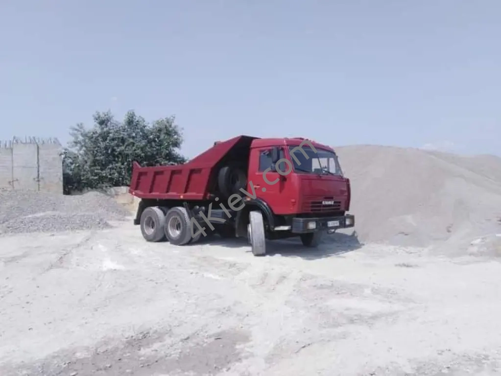 Чорнозем (земля) в наявності пісок щебінь відсів вивіз сміття