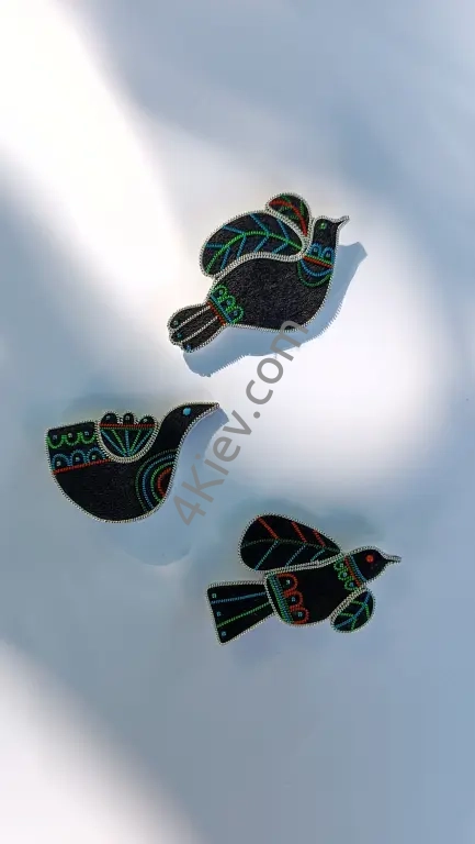 Брошка Пташка