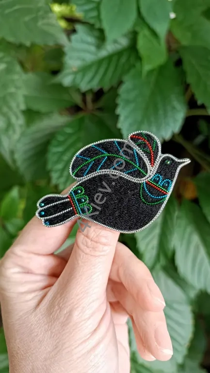 Брошка Пташка