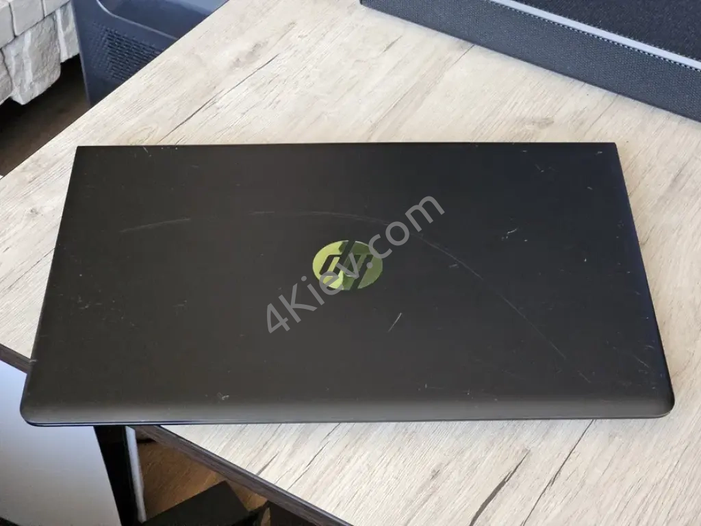 HP Pavillion power 15 Core i5-7300hq gtx 1050