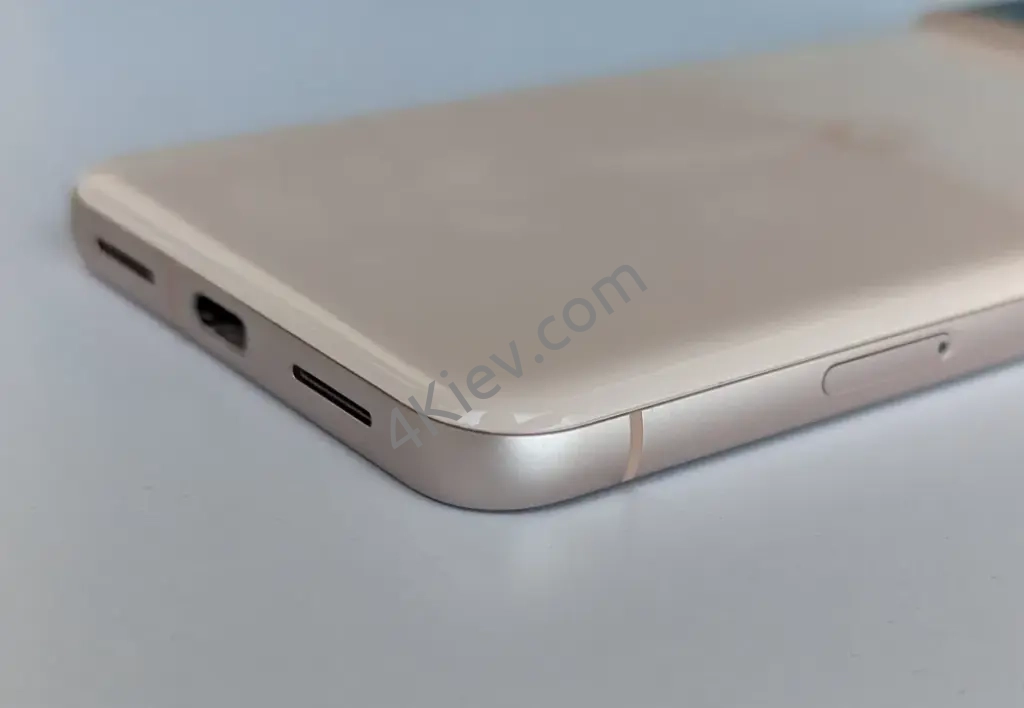 Google pixel 8 рожевого кольору
