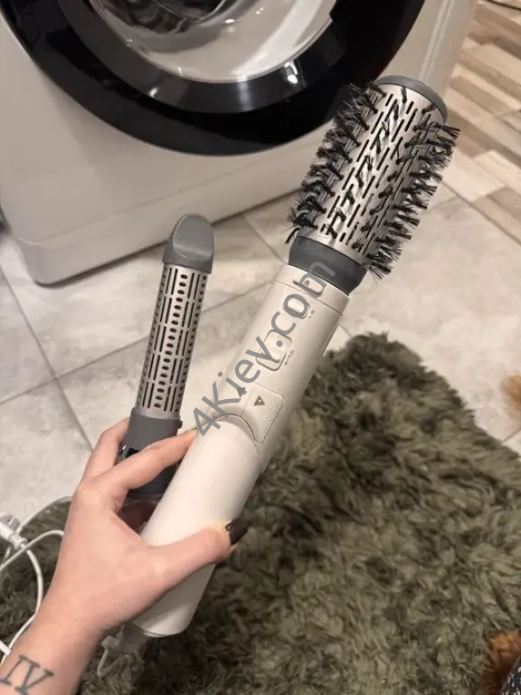 Фен щітка Philips