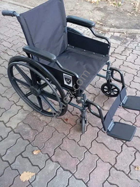 НОВИЙ інвалідний візок Lindebjerg (Данія), ширина 46 см — Преміум якість з Європи