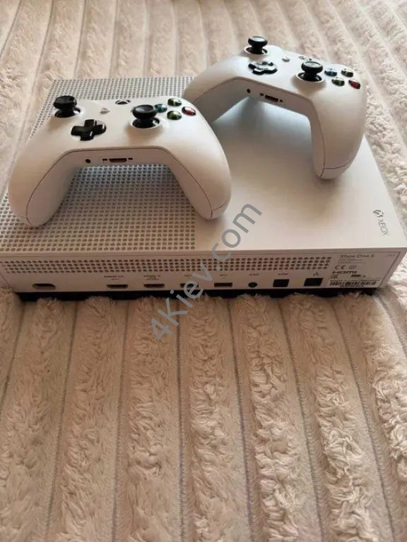 Xbox ONE S 1 TB + Ігри