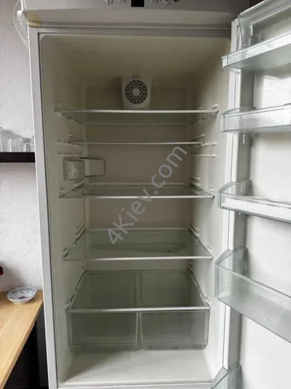 Холодильник Liebherr б/у