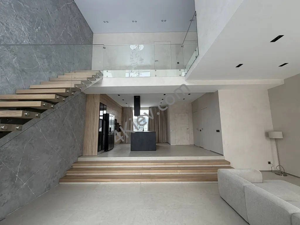 Таунхаус мрії біля озера у с. Гатне