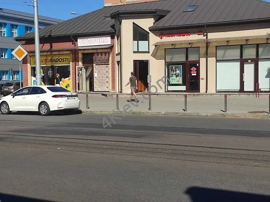 оренда приміщення під кав"ярню Поділ з-д Фармак