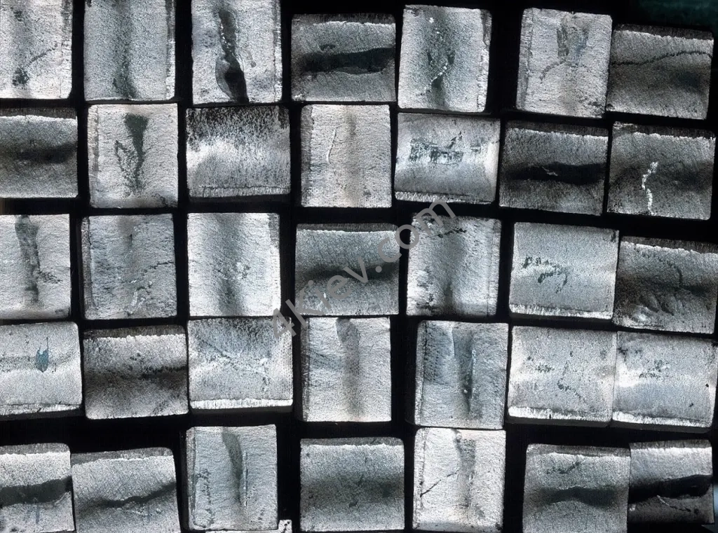 Квадрат сталевий