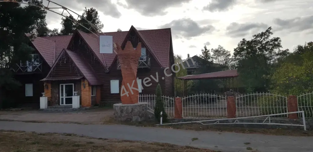 Готельно-ресторанний комплекс 40сот.; S-507м2 (Блакитне озеро)