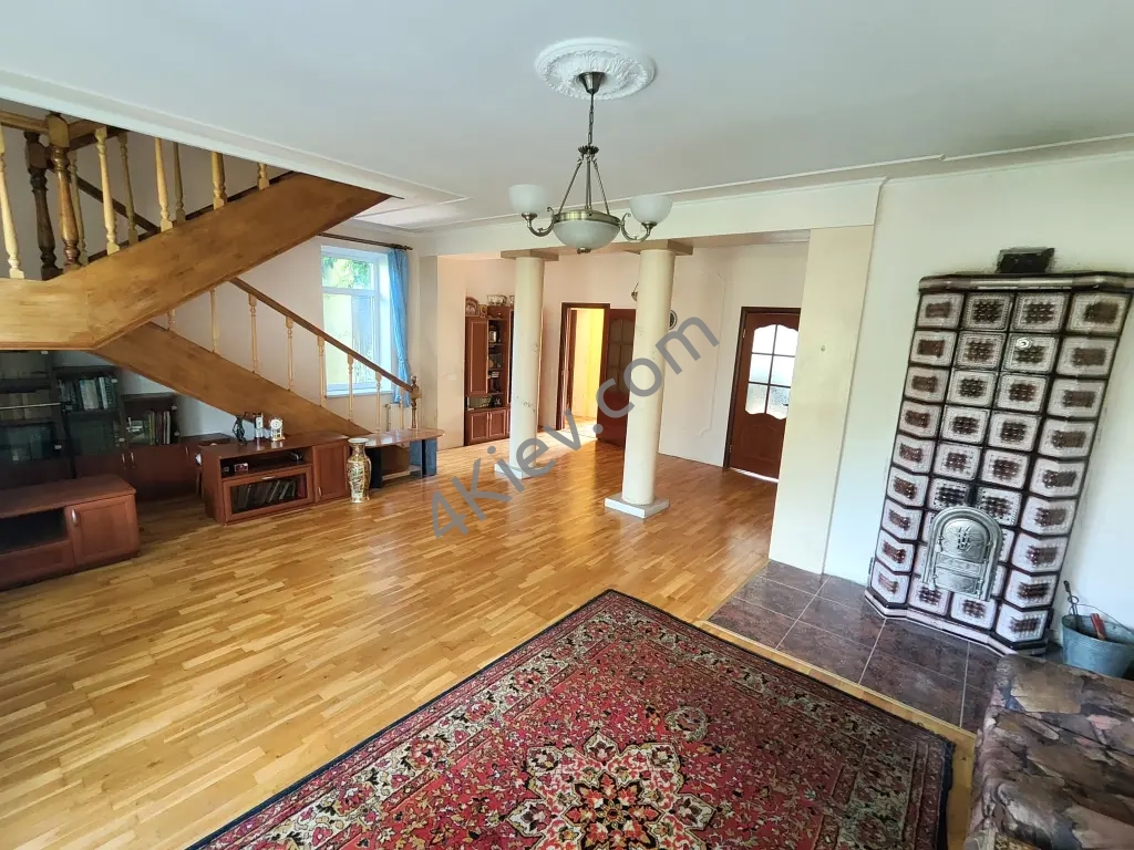 Продам сучасний якісний 2-поверховий будинок