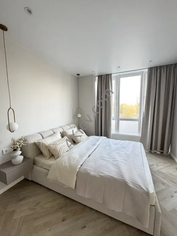 Квартира з дизайнерским ремонтом в жк бізнес класу! Центр міста!