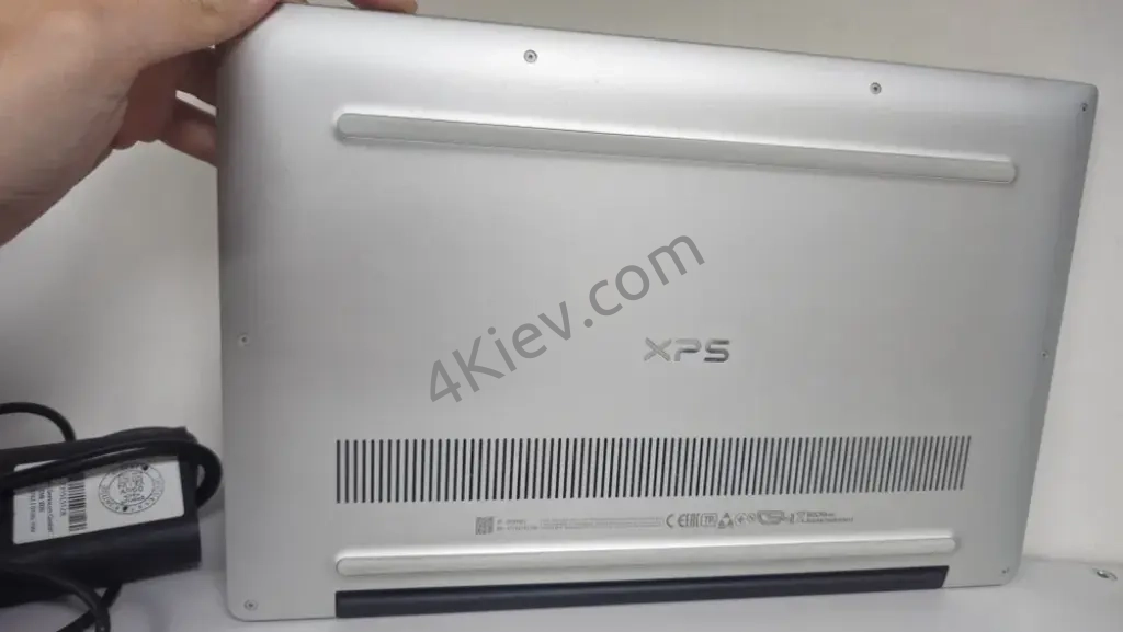 Ноутбук DEll Desktop-9 16/256 gb
