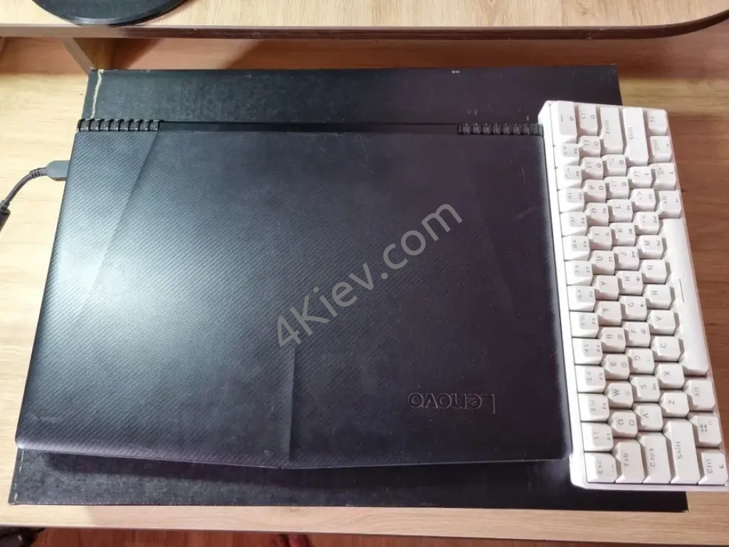 Ігровий ноутбук lenovo legion y520 + клавіатура в подарунок