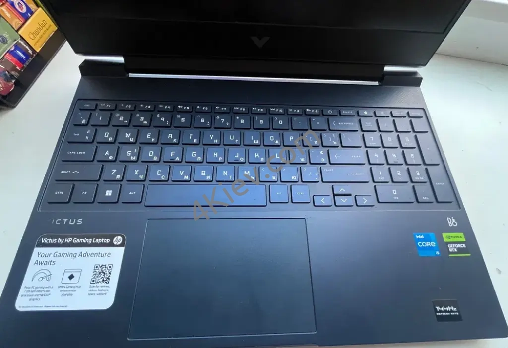 Ігровий ноутбук HP Victus 15-fa1093dx — на запчастини / відновлення