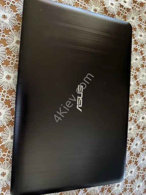 Ноутбук ASUS , ідеальний стан