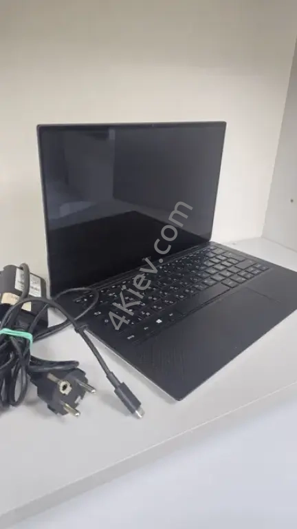 Ноутбук DEll Desktop-9 16/256 gb