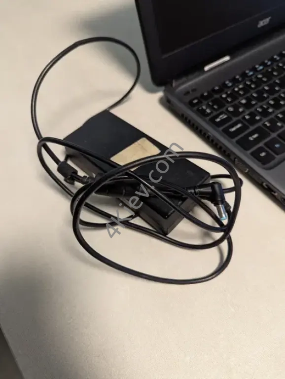 Ноутбук Acer Aspire E1-572G