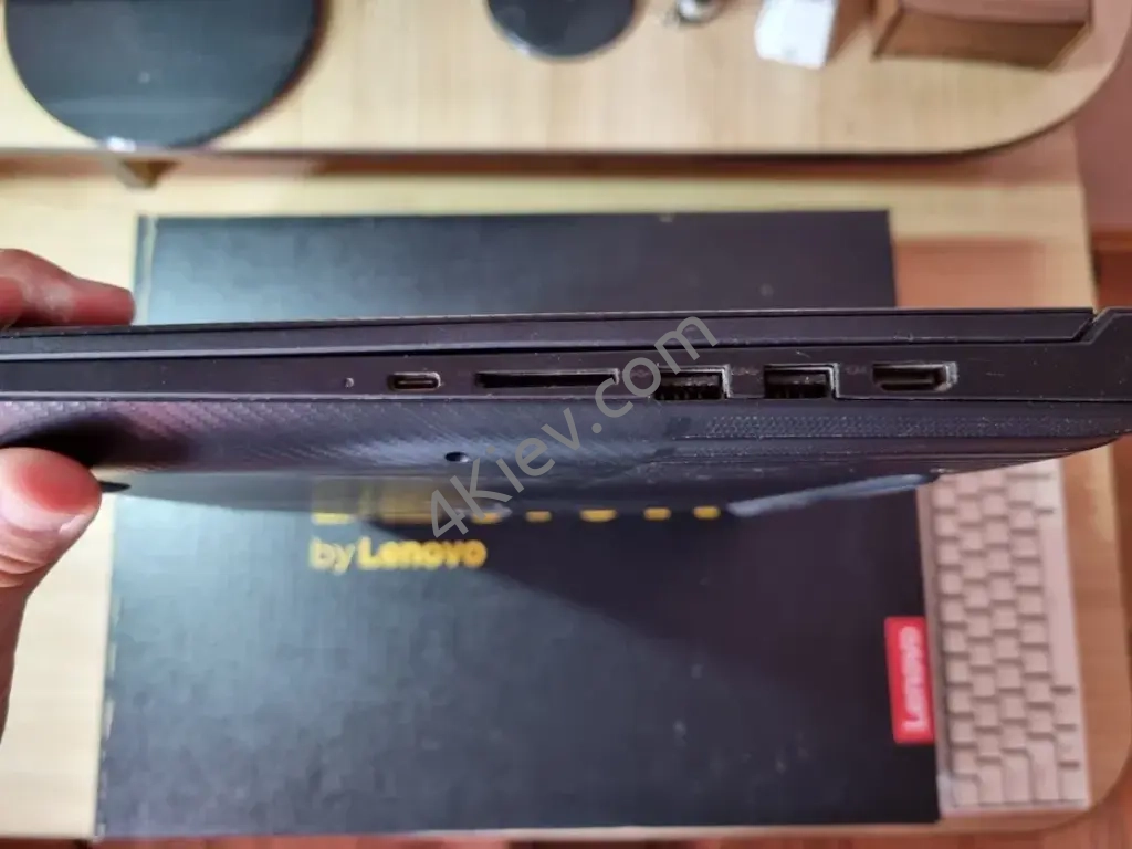 Ігровий ноутбук lenovo legion y520 + клавіатура в подарунок