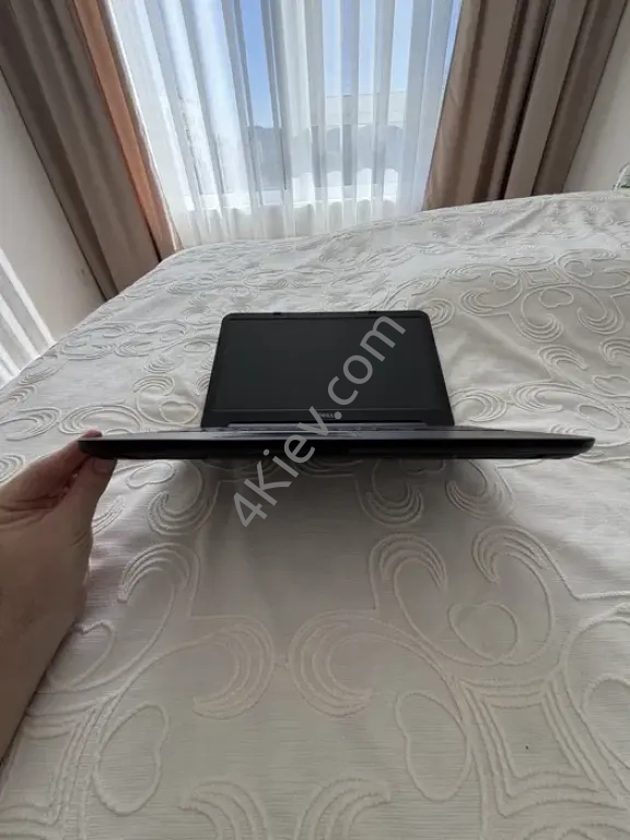ноутбук dell inspirion p28