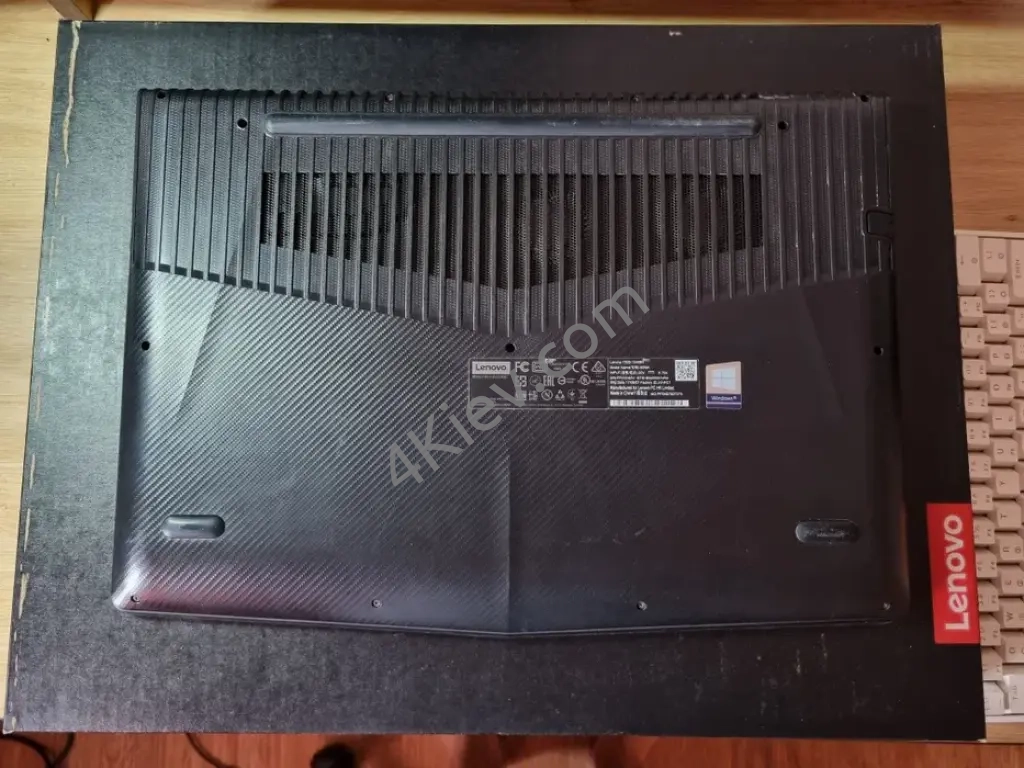 Ігровий ноутбук lenovo legion y520 + клавіатура в подарунок