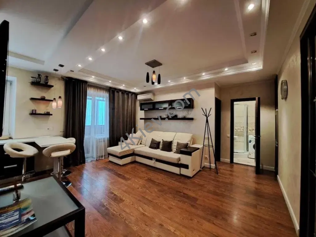 Оренда квартири біля метро, Палац Україна, Велика Васильківська 118