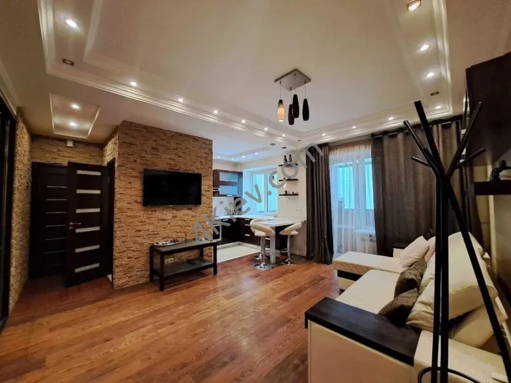 Оренда квартири біля метро, Палац Україна, Велика Васильківська 118