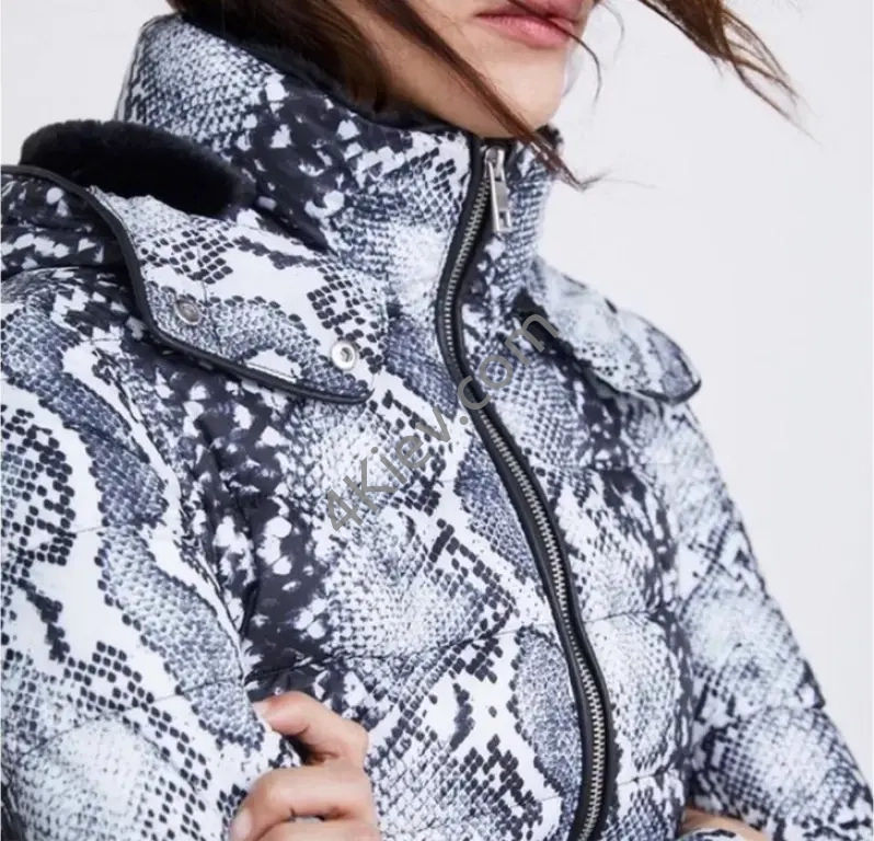 Жіноча куртка, весна осінь