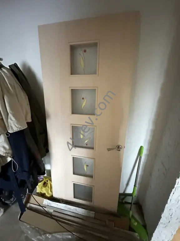 Продам двері міжкімнатні Б/У
