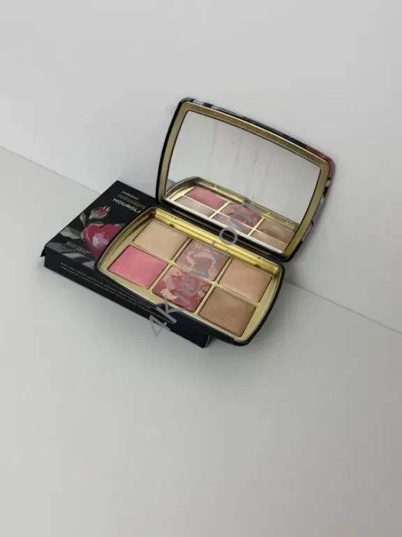 Hourglass palette, Палетка Hourglass