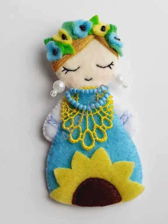Україночка-лялька з фетру