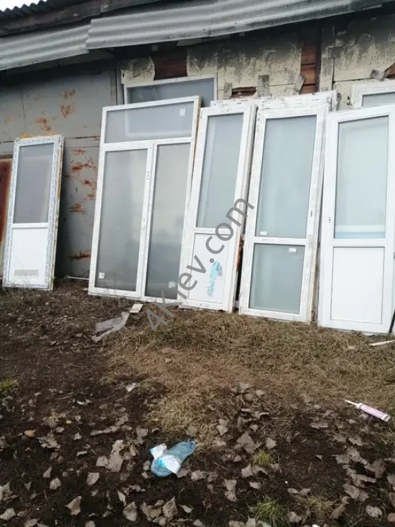 Вікна металопластикові б/в