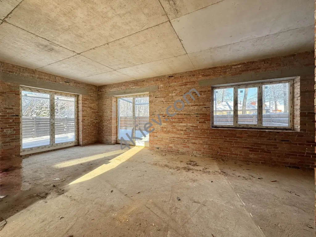 Дуплекс в центрі Бучі