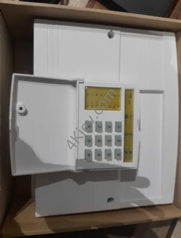 Продам оріон 16т32 (8 версія] і дві клавіатури