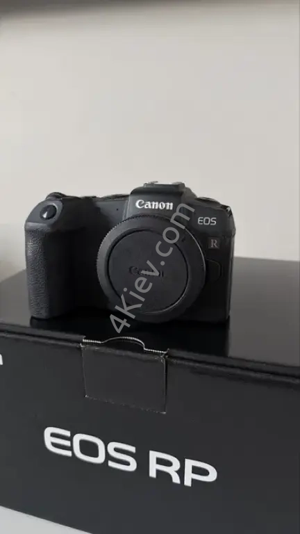 Продам фотоапарат Canon RP з додатковим акумулятором